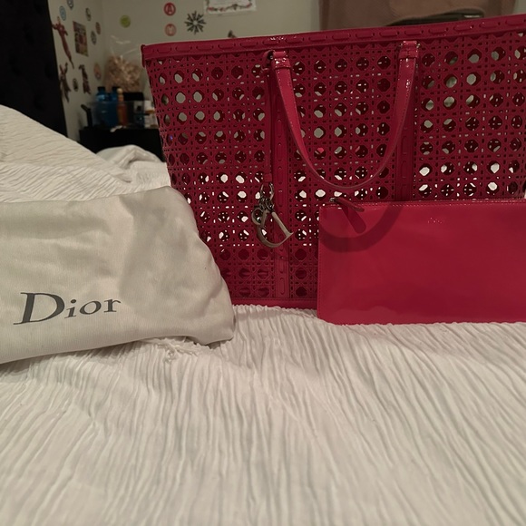 Dior Cannage Perforated Leather Tote Bag - Picture 5 of 14